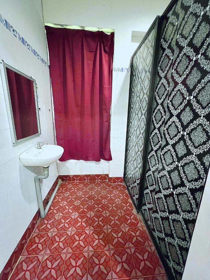 Mj Inn Ranau Bagian luar foto