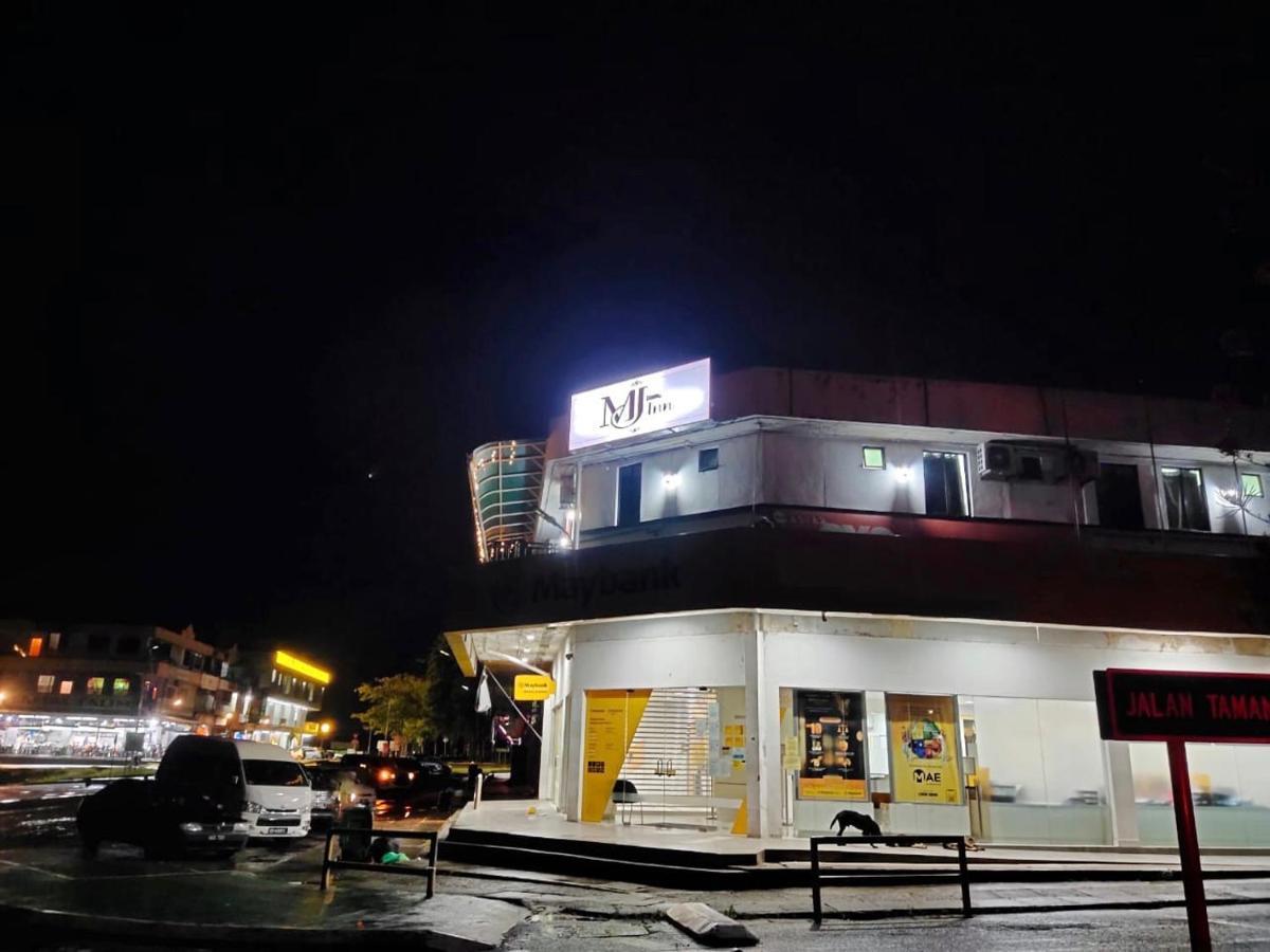 Mj Inn Ranau Bagian luar foto